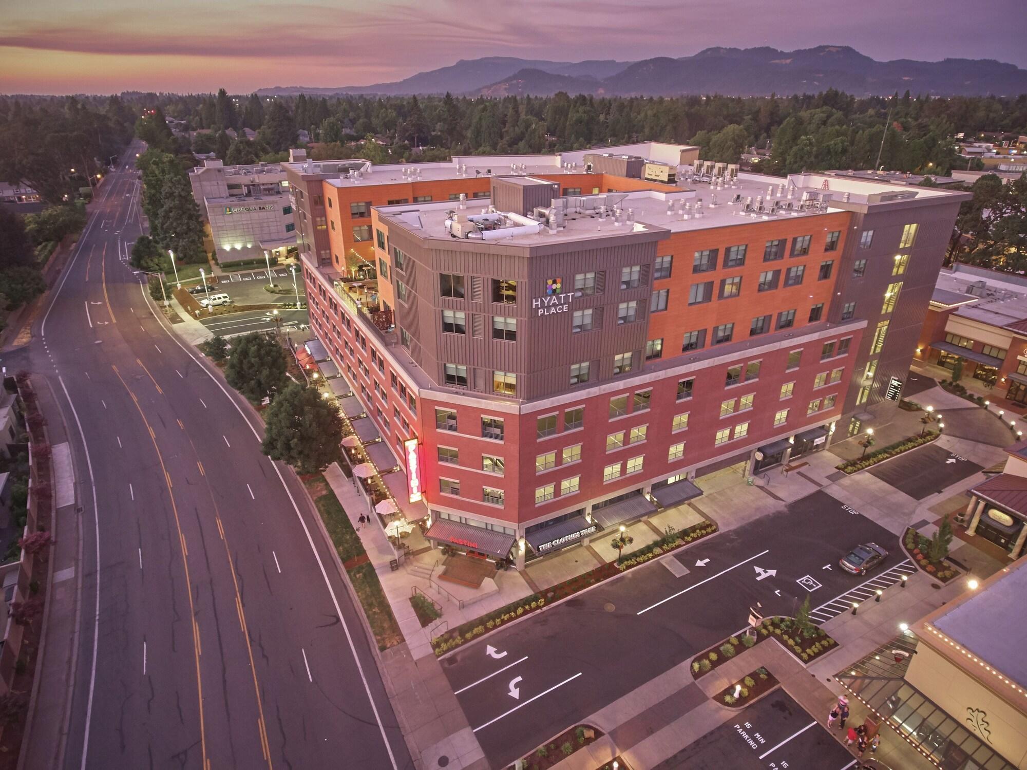 Hyatt Place Eugene/Oakway Center Εξωτερικό φωτογραφία